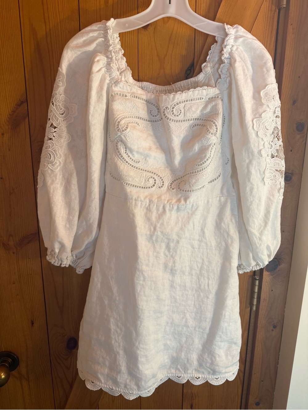 FARM Rio White Embroidered Euroflax Premium Mini Dress - Picture 2 of 4